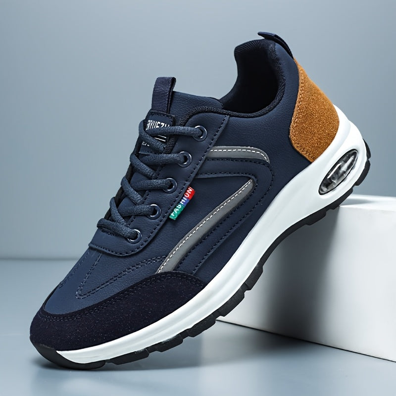 Sporty men's running sneakers - Light and comfortable