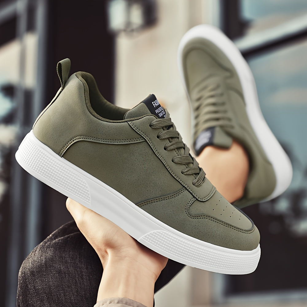 Non-slip men's sneakers for everyday use - Durable and comfortable