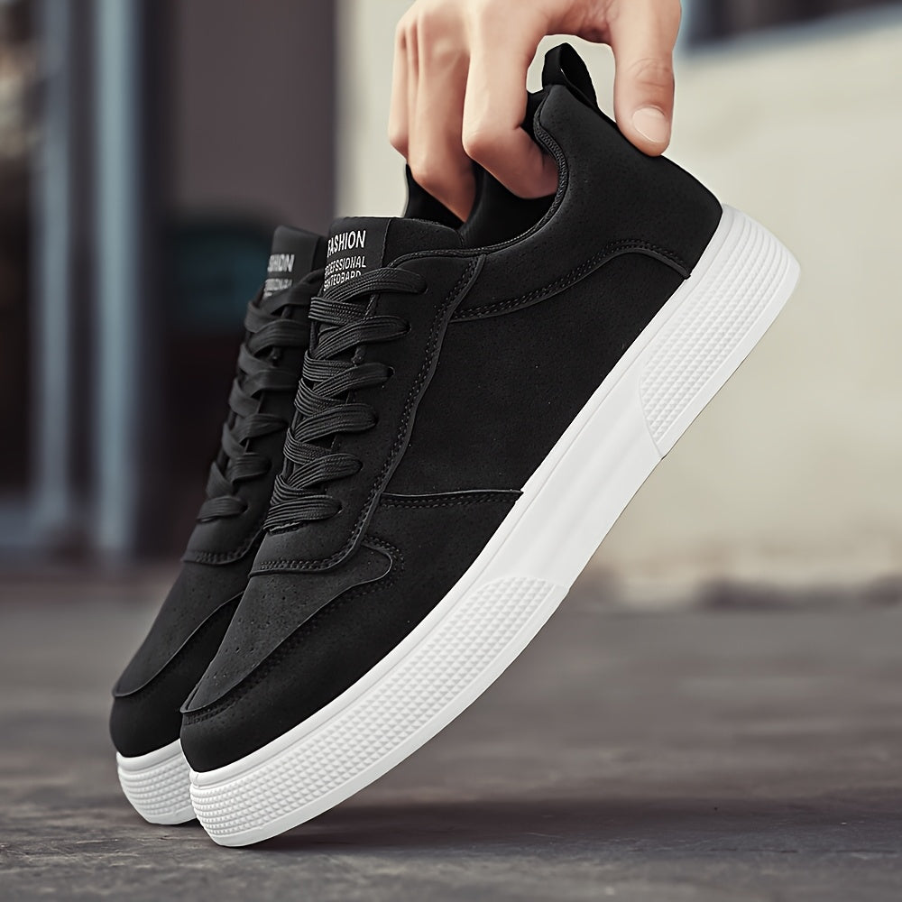 Non-slip men's sneakers for everyday use - Durable and comfortable