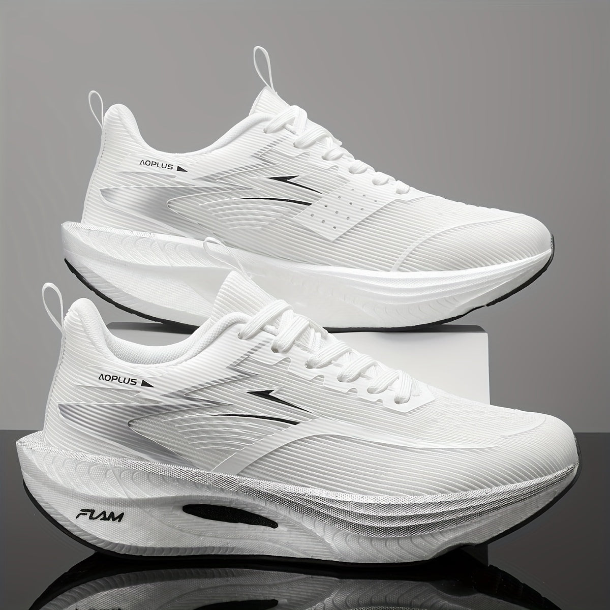Lightweight women's running shoes - Soft and supportive