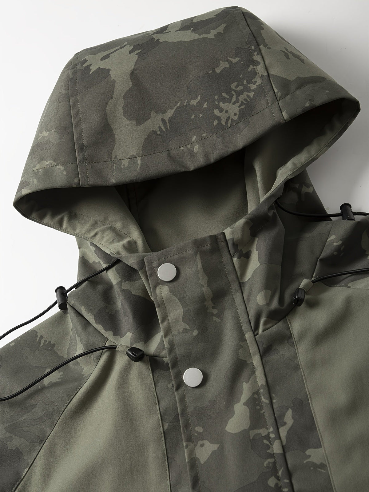 Heren camouflage jas met capuchon - Praktisch en stevig
