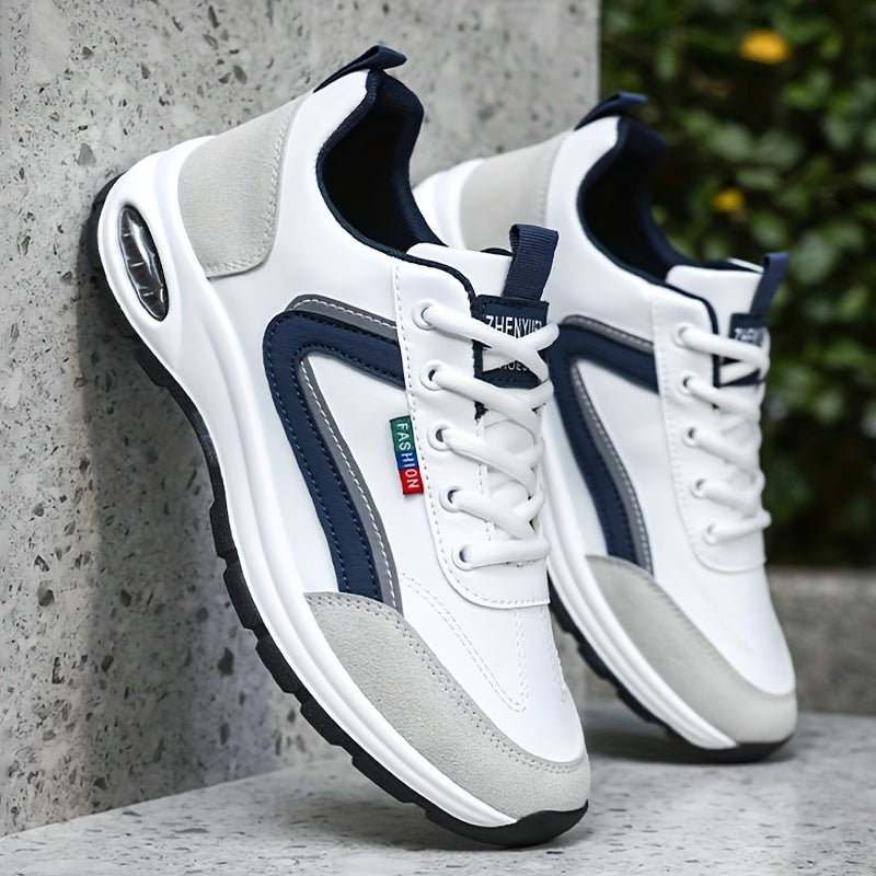 Sporty men's running sneakers - Light and comfortable