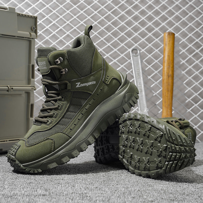 High-top hiking shoes for men - Sturdy and comfortable
