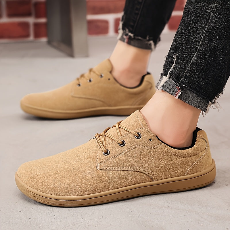 Wide training shoes for men - Comfortable and breathable