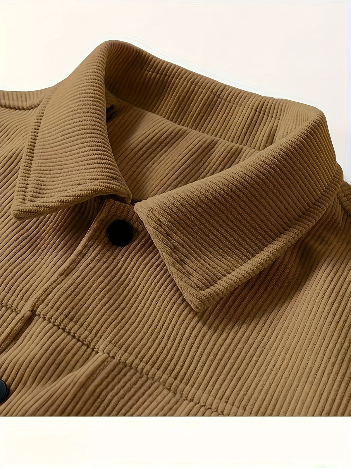 Corduroy cargo jacket for men - Casual and sturdy