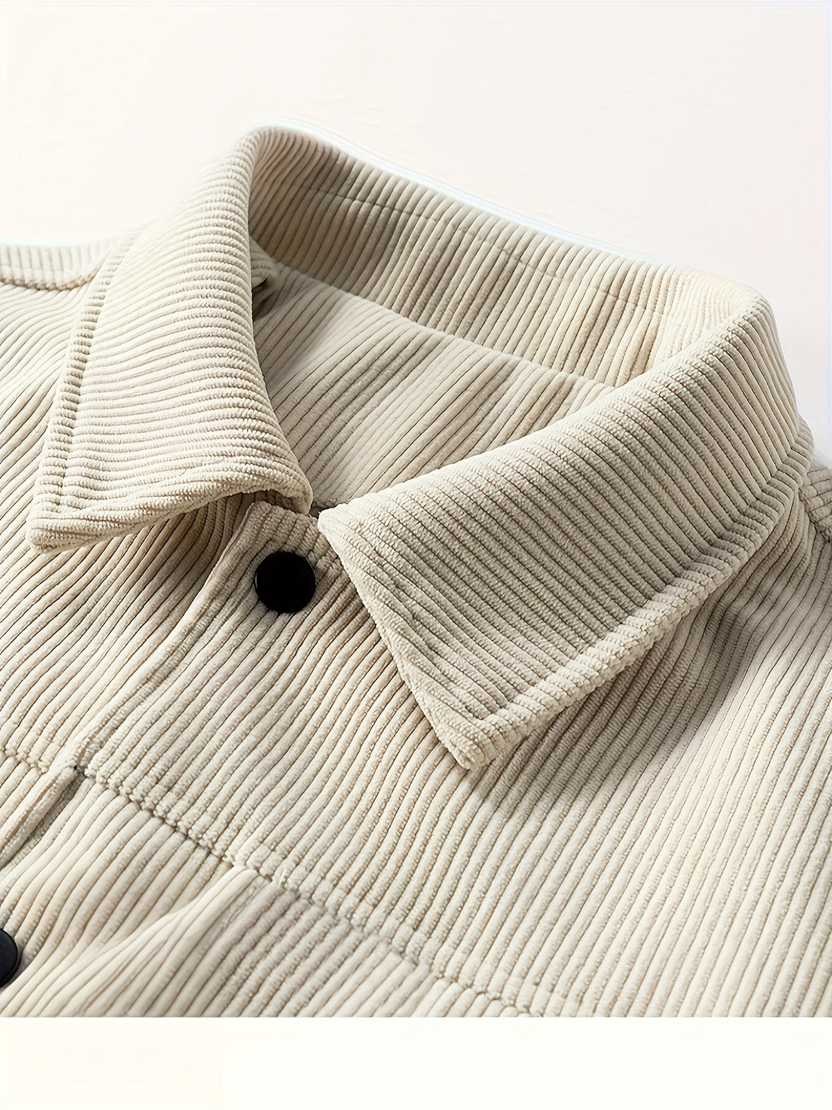Corduroy cargo jacket for men - Casual and sturdy