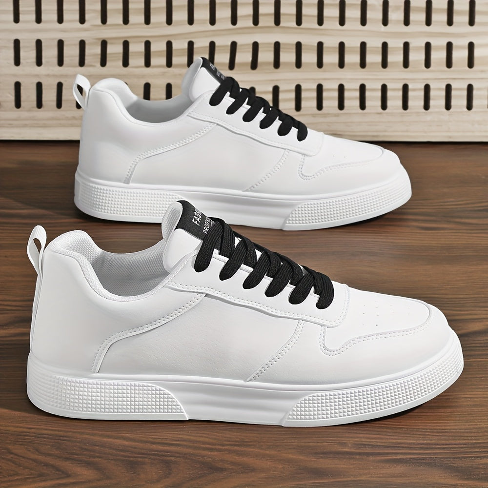 Non-slip men's sneakers for everyday use - Durable and comfortable