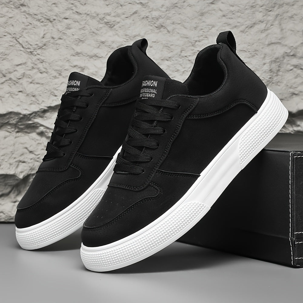 Non-slip men's sneakers for everyday use - Durable and comfortable