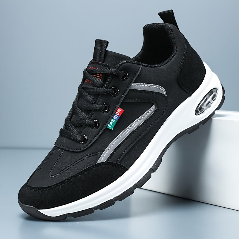 Sporty men's running sneakers - Light and comfortable