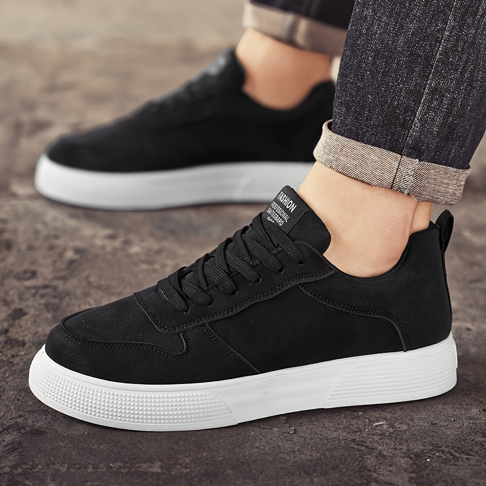 Non-slip men's sneakers for everyday use - Durable and comfortable
