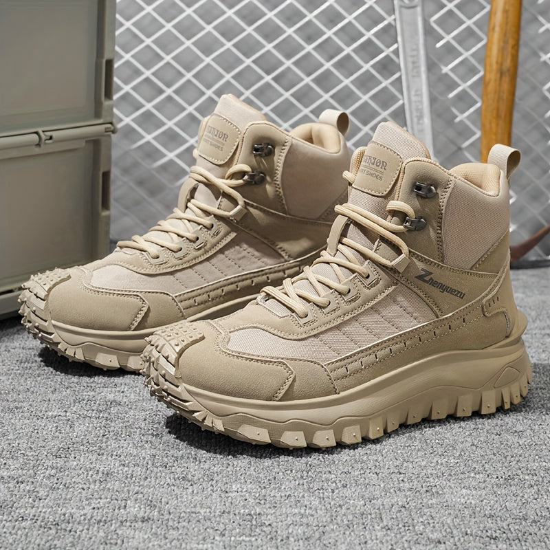 High-top hiking shoes for men - Sturdy and comfortable